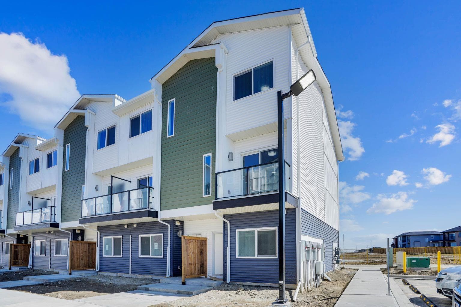 304 Red Sky Villas NE — photo 1