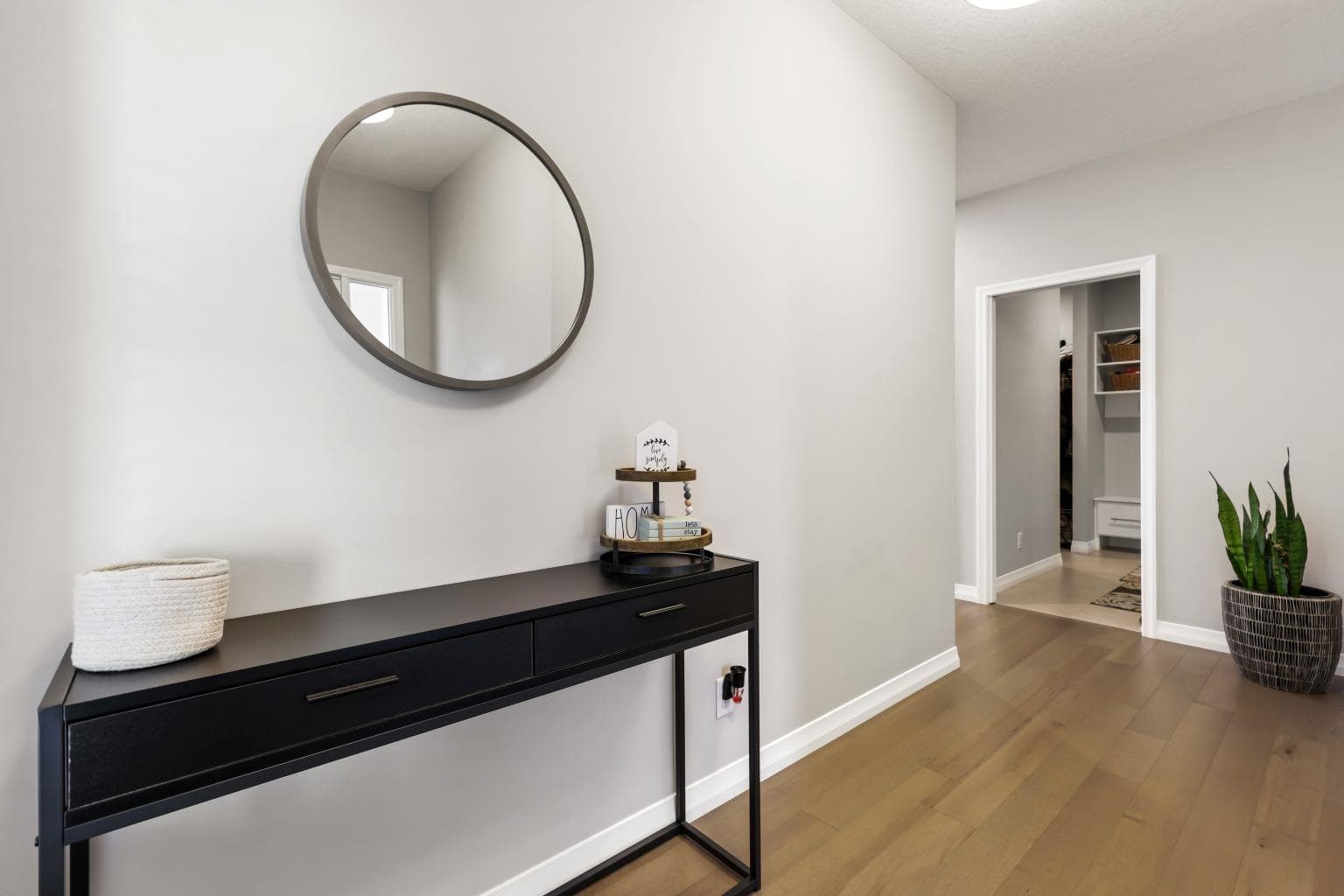 370 Magnolia Heath SE — photo 4