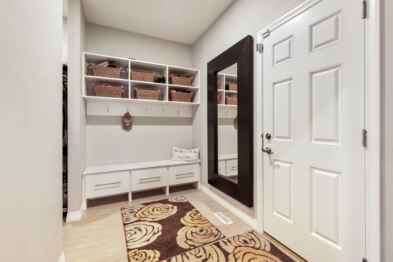 370 Magnolia Heath SE — photo 5