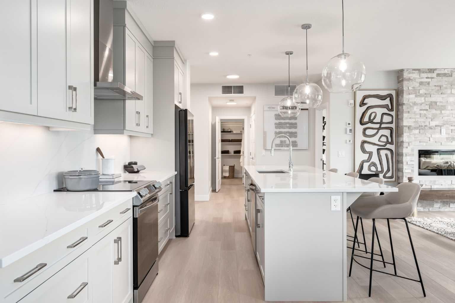 1307, 110 Greenbriar Place NW — photo 3
