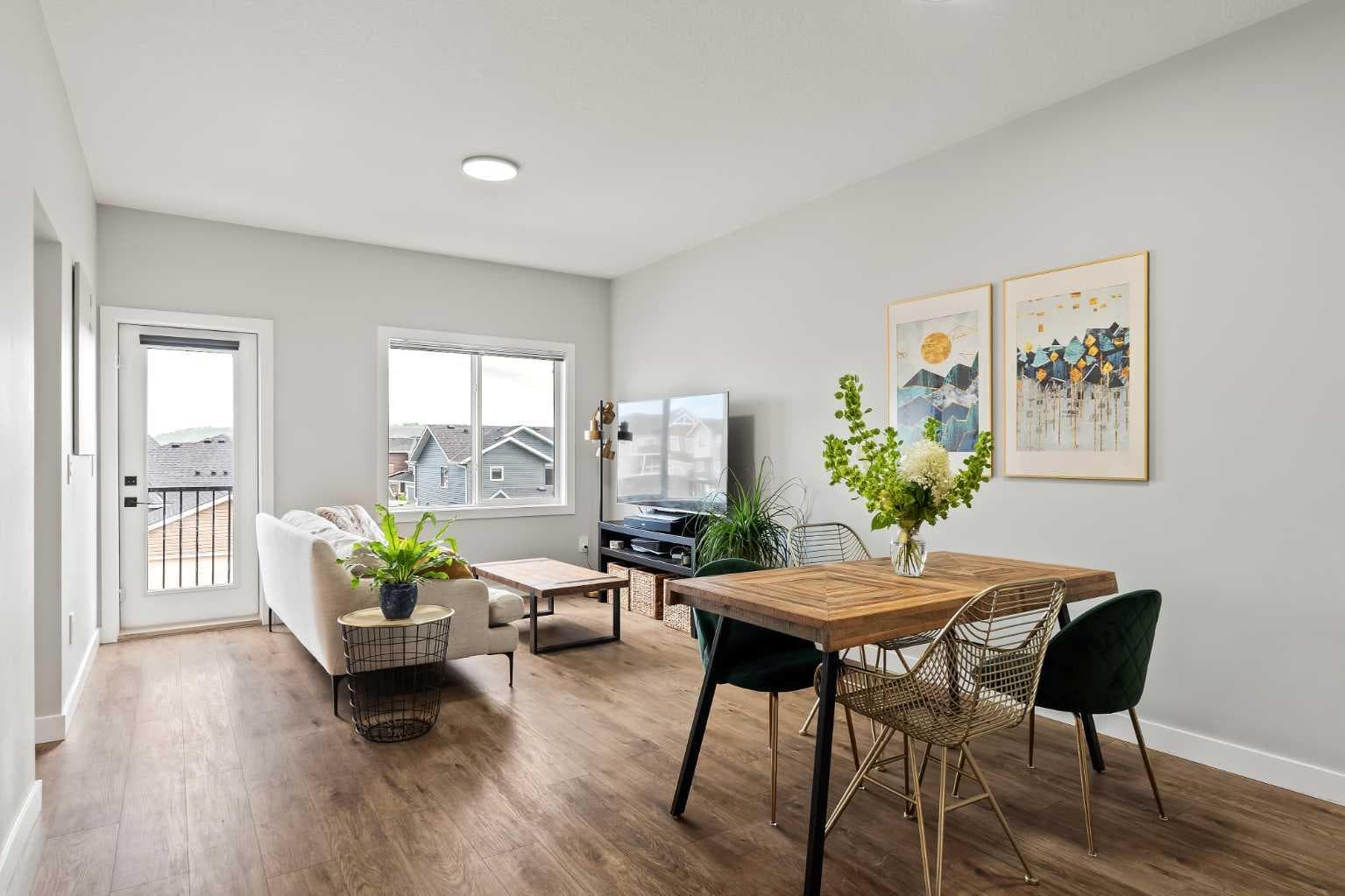 182 River Heights Drive — photo 3