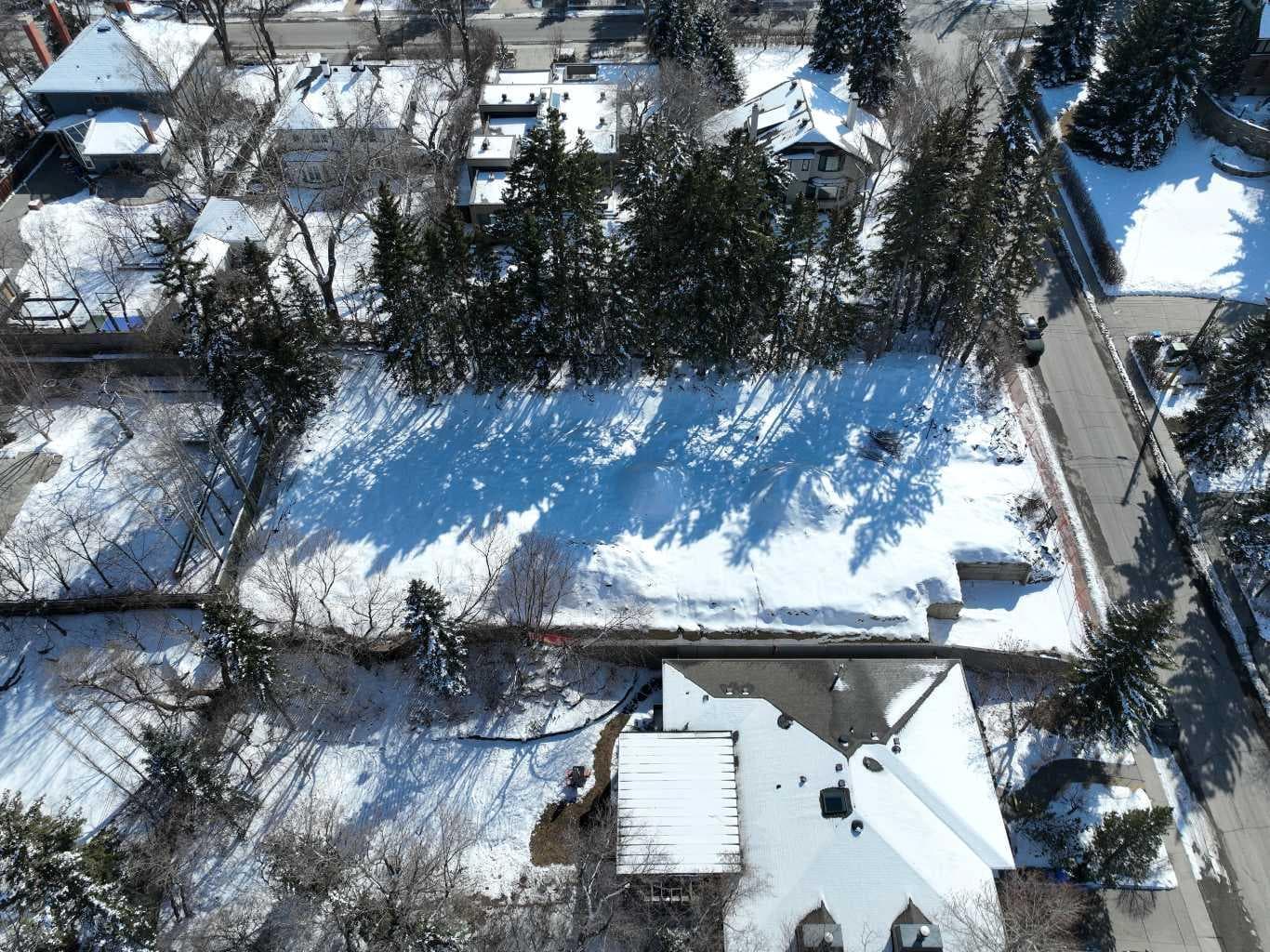 2222 12 Street SW — photo 4