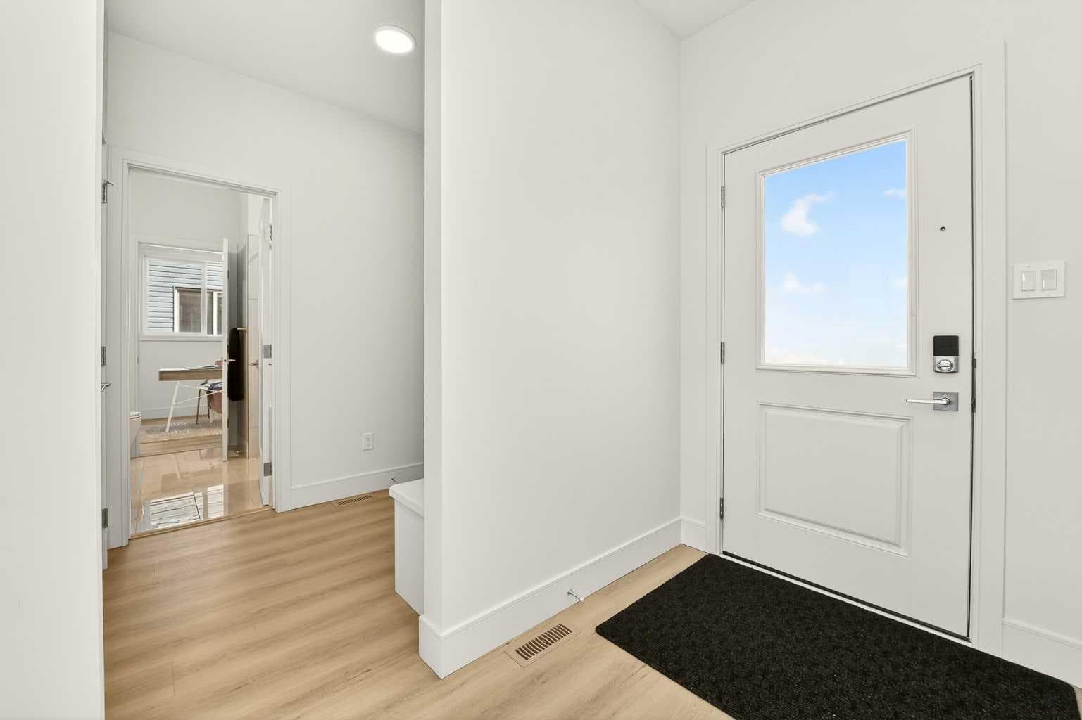 63 Miners Road W — photo 3