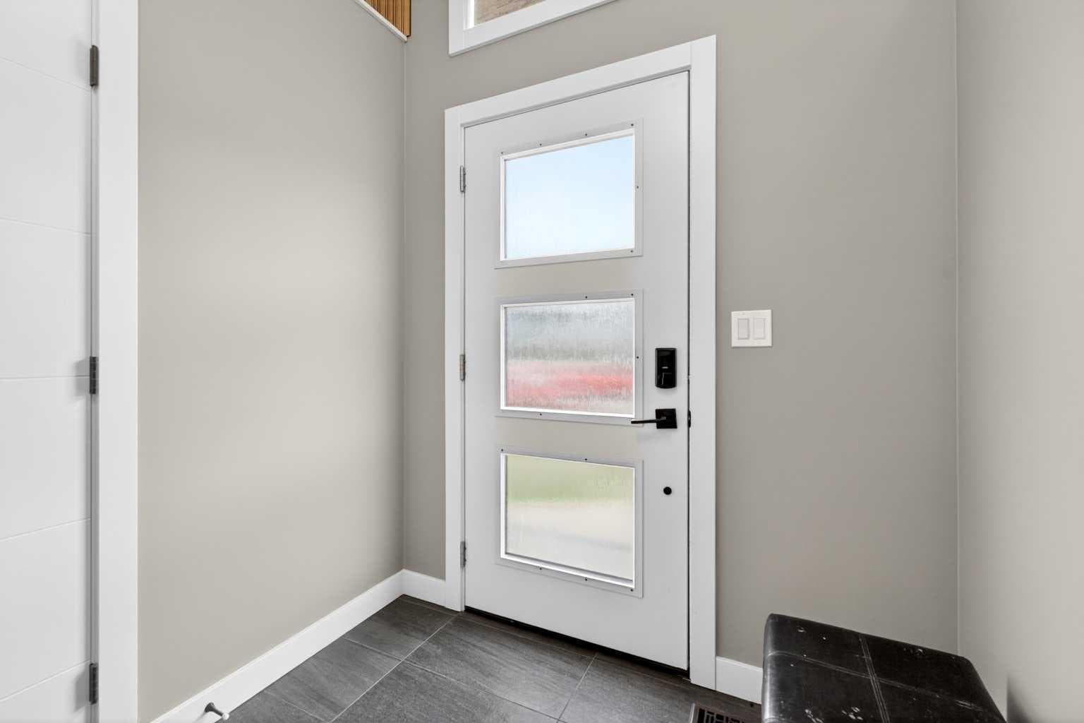 125 Saddlefield Crescent NE — photo 4