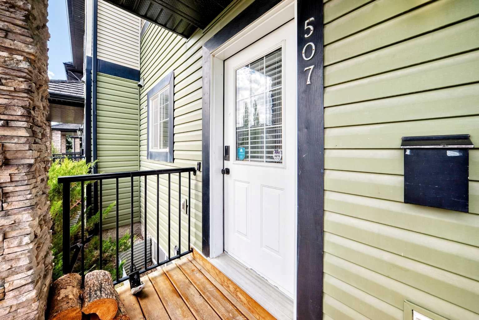 507, 140 Sagewood Boulevard SW — photo 3