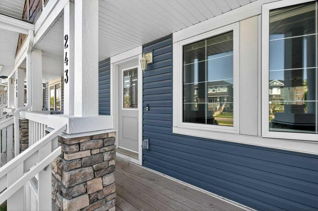 243 Redstone Drive NE — photo 3