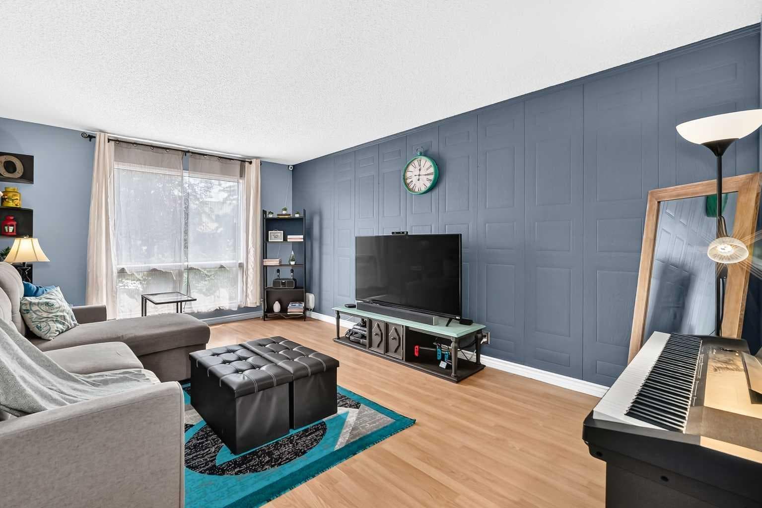 3321 56 Street NE — photo 4