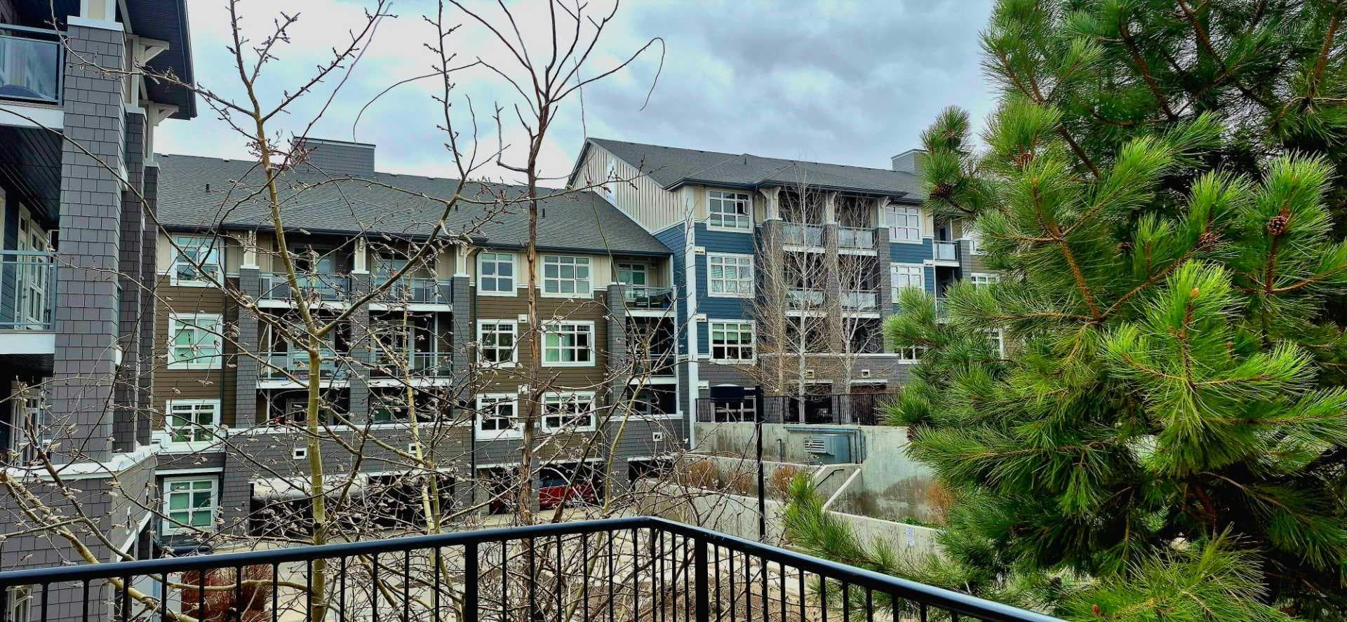 226, 25 AUBURN MEADOWS Avenue SE — photo 1