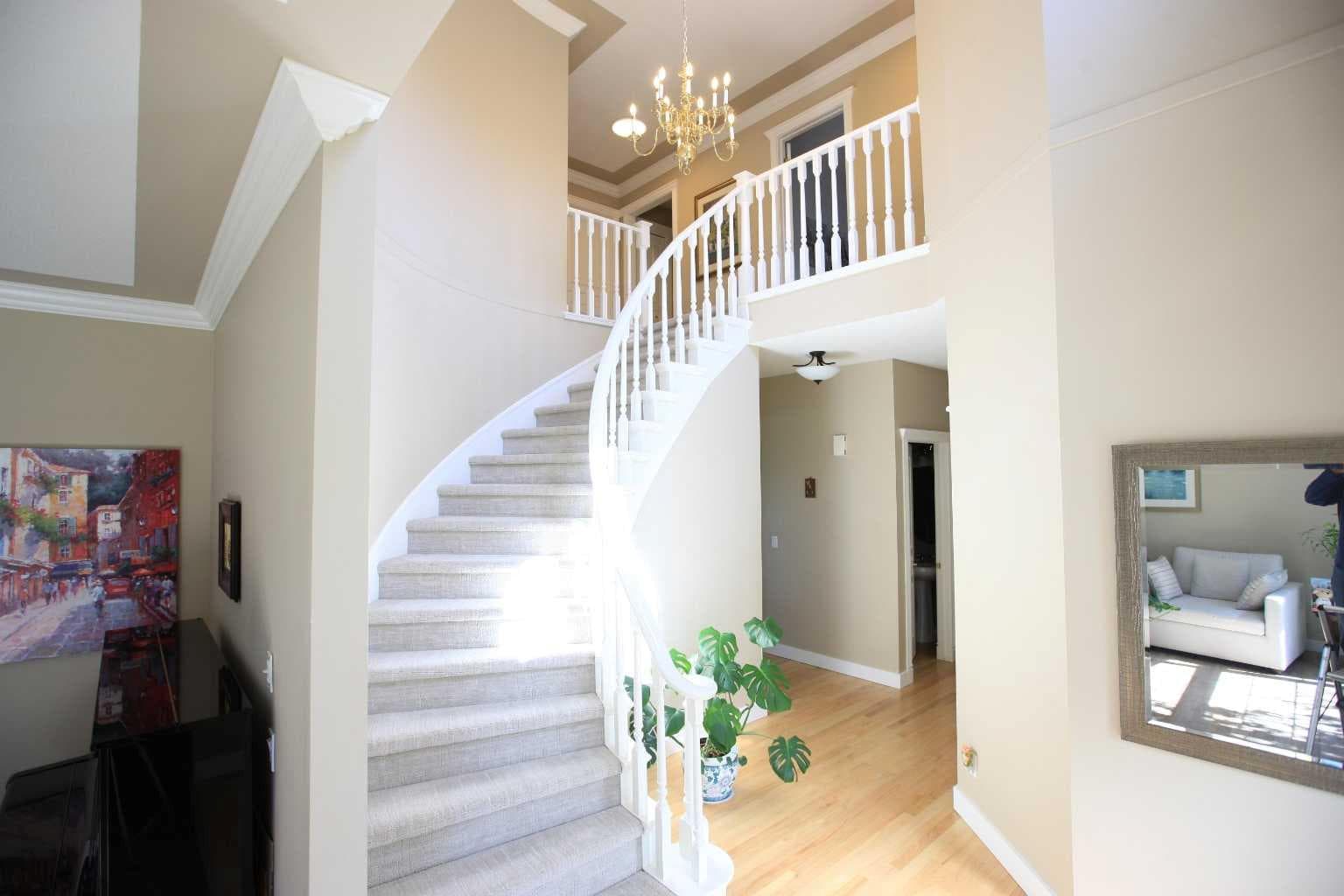 136 Patrick View SW — photo 2