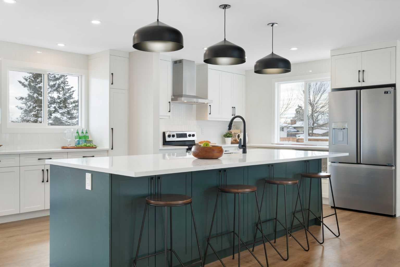 248 Madeira Place NE — photo 3