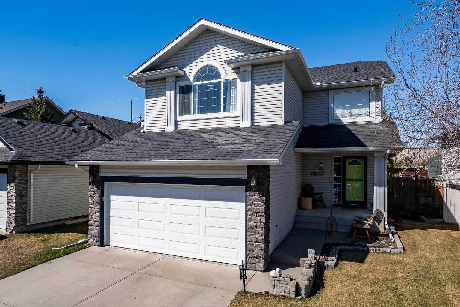 167 Fairways Drive NW — photo 1