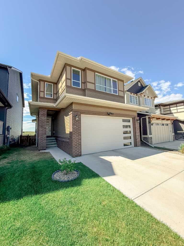 464 Lawthorn Way SE — photo 2