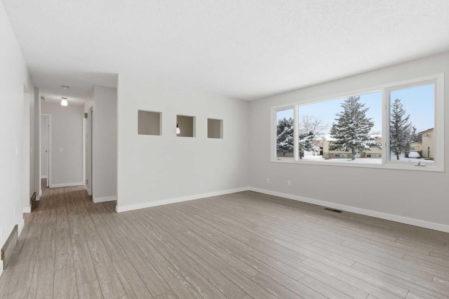 32 Fonda Mews SE — photo 5