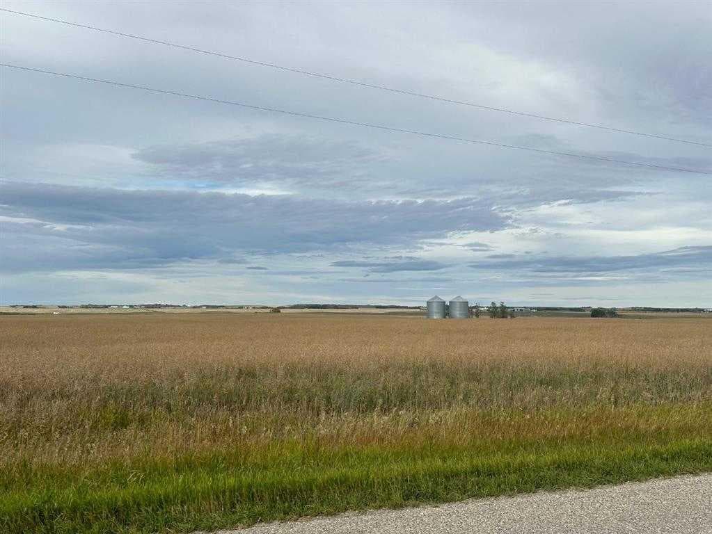 SW 14 31 27 W4 — photo 4