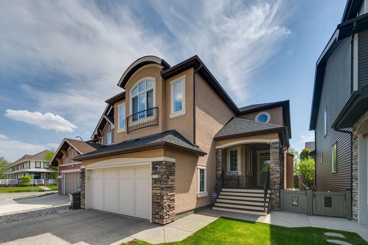 7 Cooperstown Place SW — photo 1