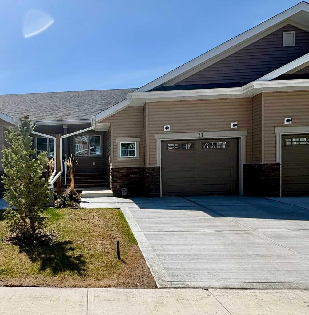 71 Golden Crescent — photo 1