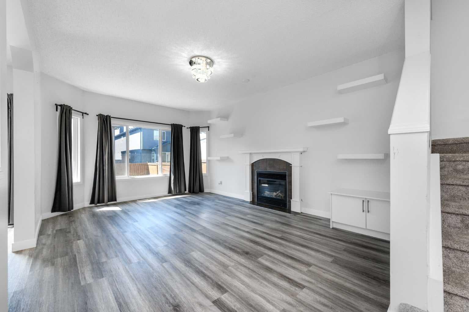 228 SADDLECREST Way NE — photo 3