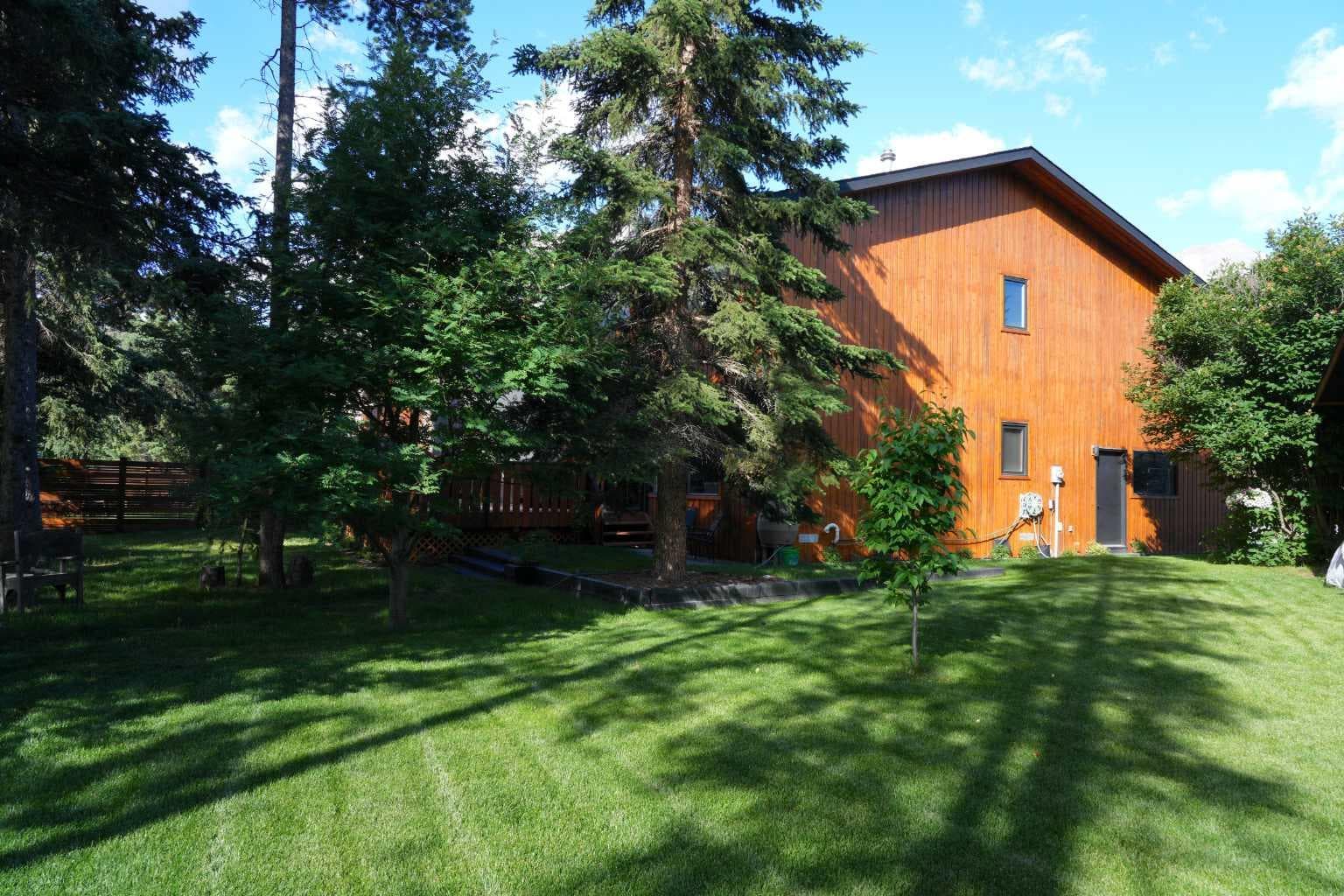 803 800 Larch Place — photo 3
