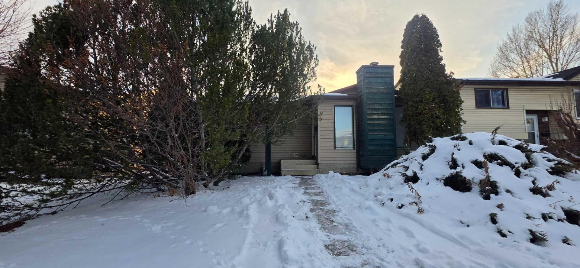 235 Fallswater Road NE — photo 1