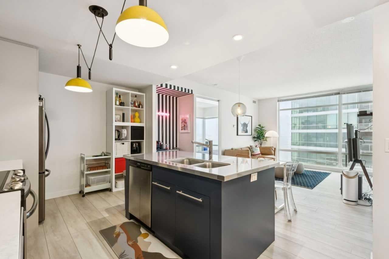 1401, 215 13 Avenue SW — photo 3