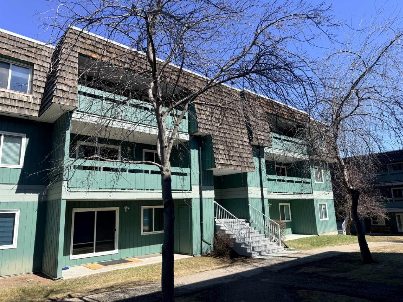 6310, 315 Southampton Drive SW — photo 1