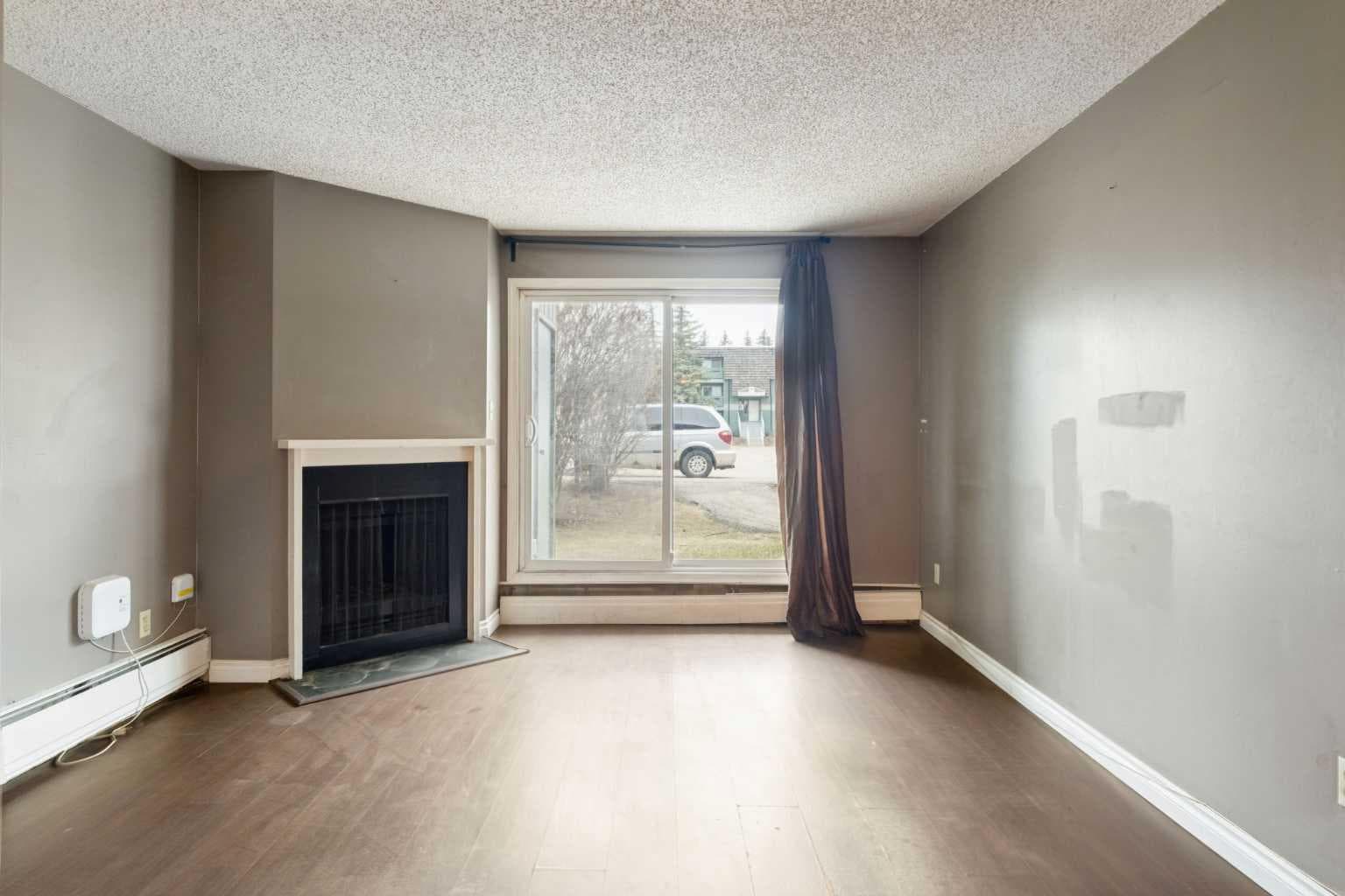 5111, 315 Southampton Drive SW — photo 5