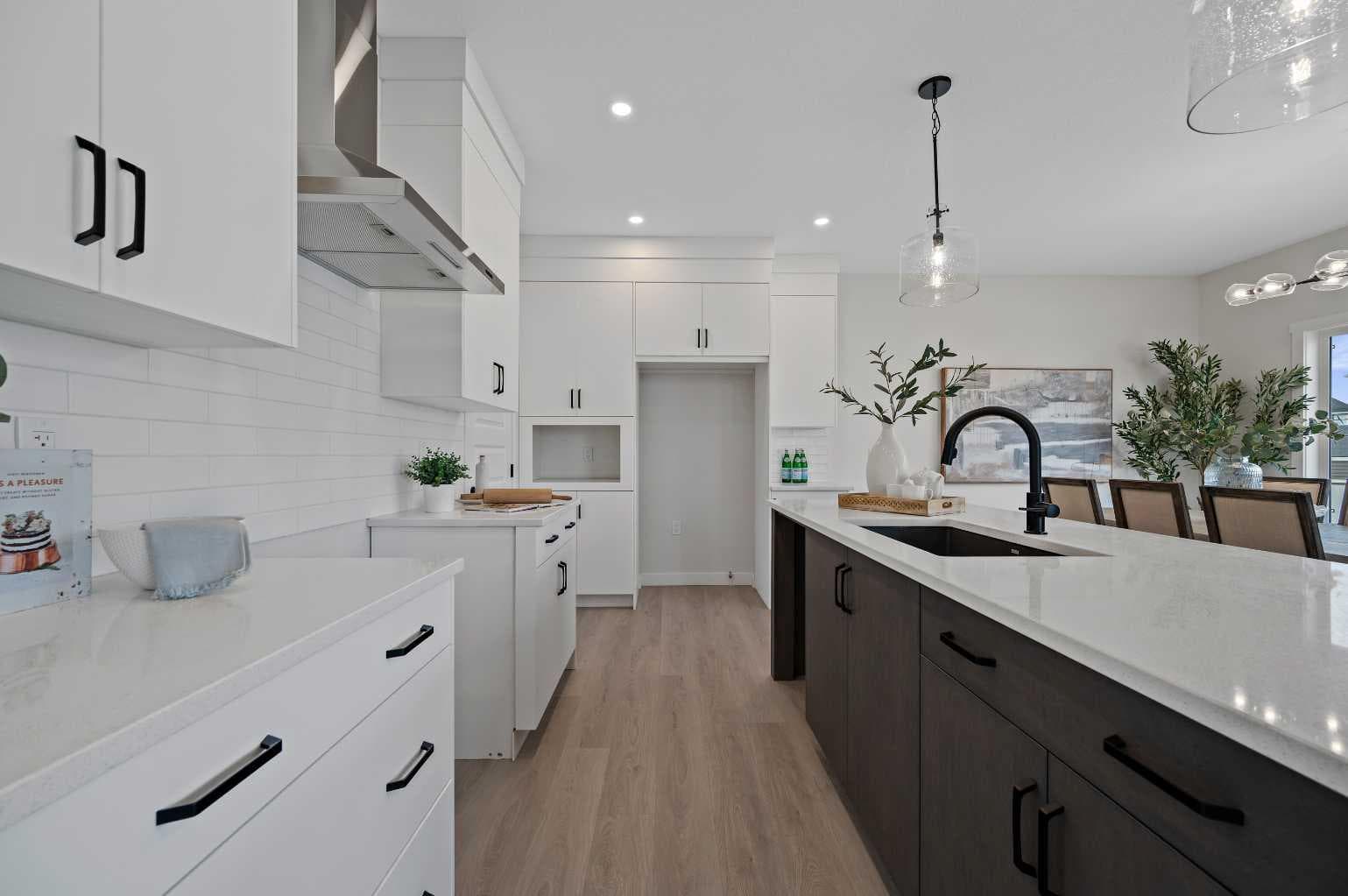 470 Baywater Green — photo 5