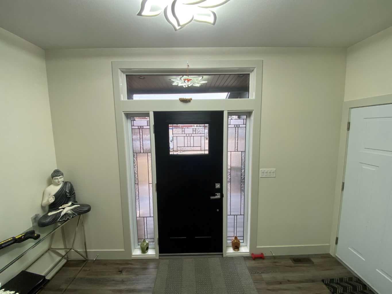 5402 43 Street — photo 4