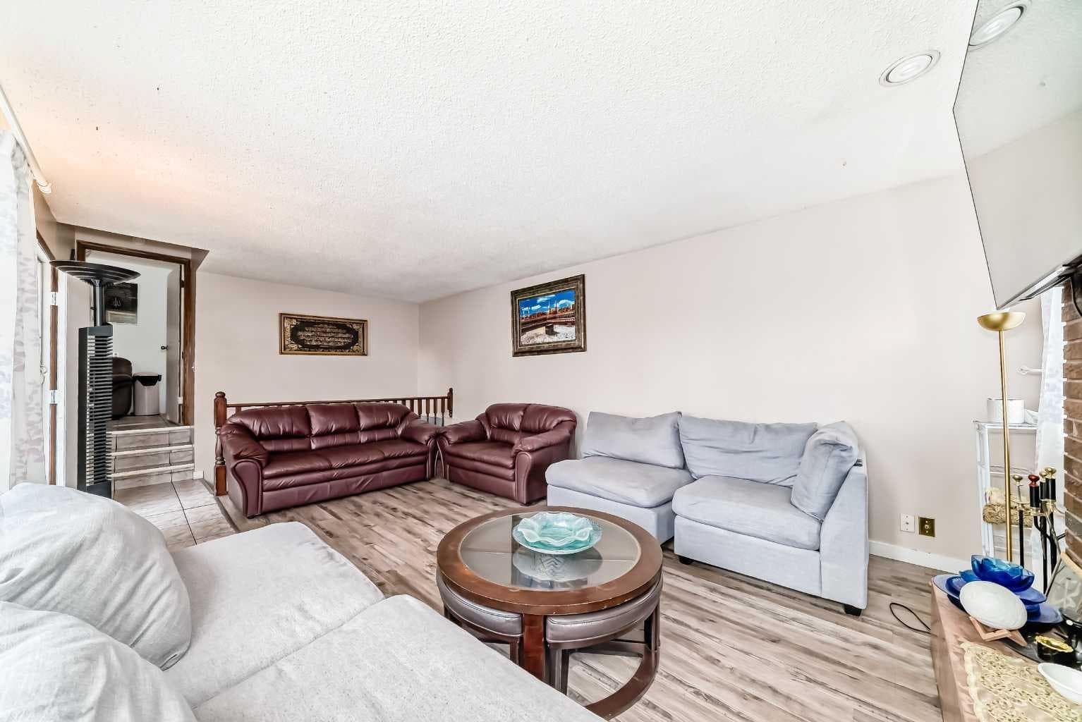 5411 Temple Road NE — photo 4