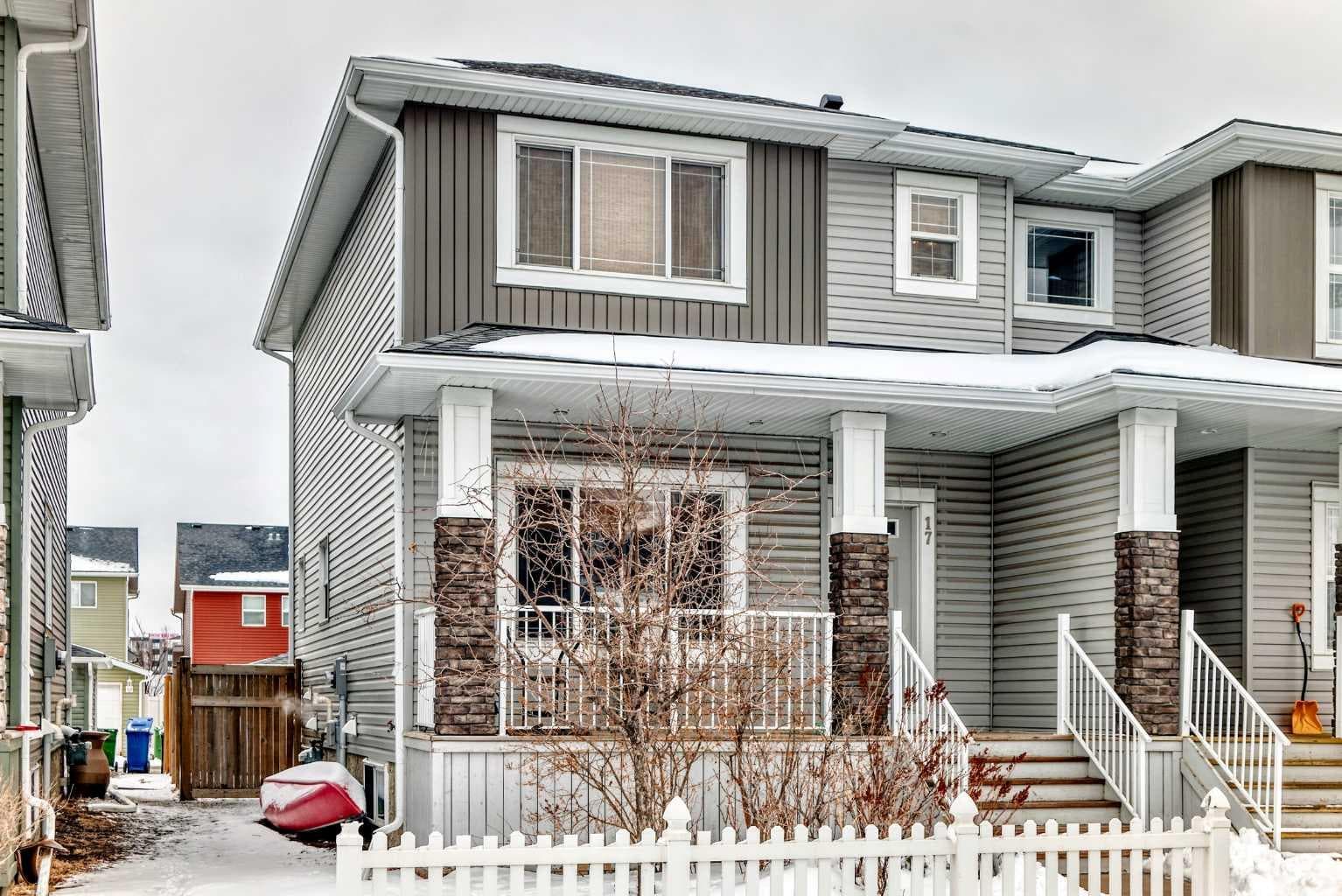 17 Redstone Common NE — photo 2
