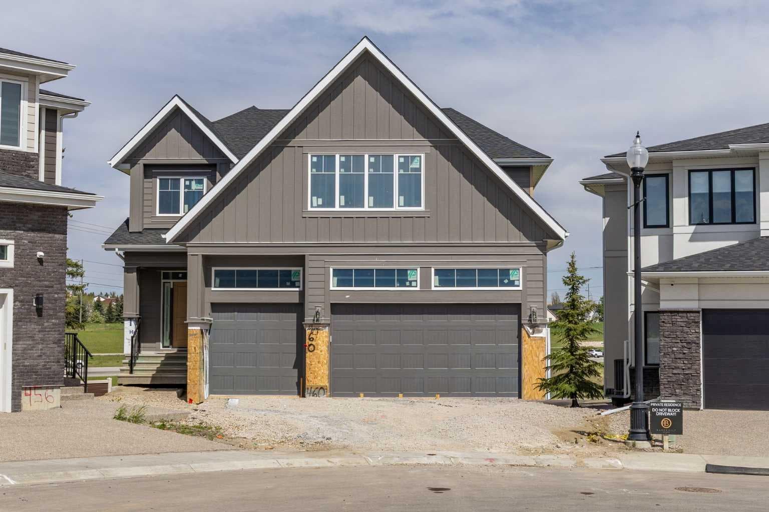 460 Discovery Place SW — photo 1