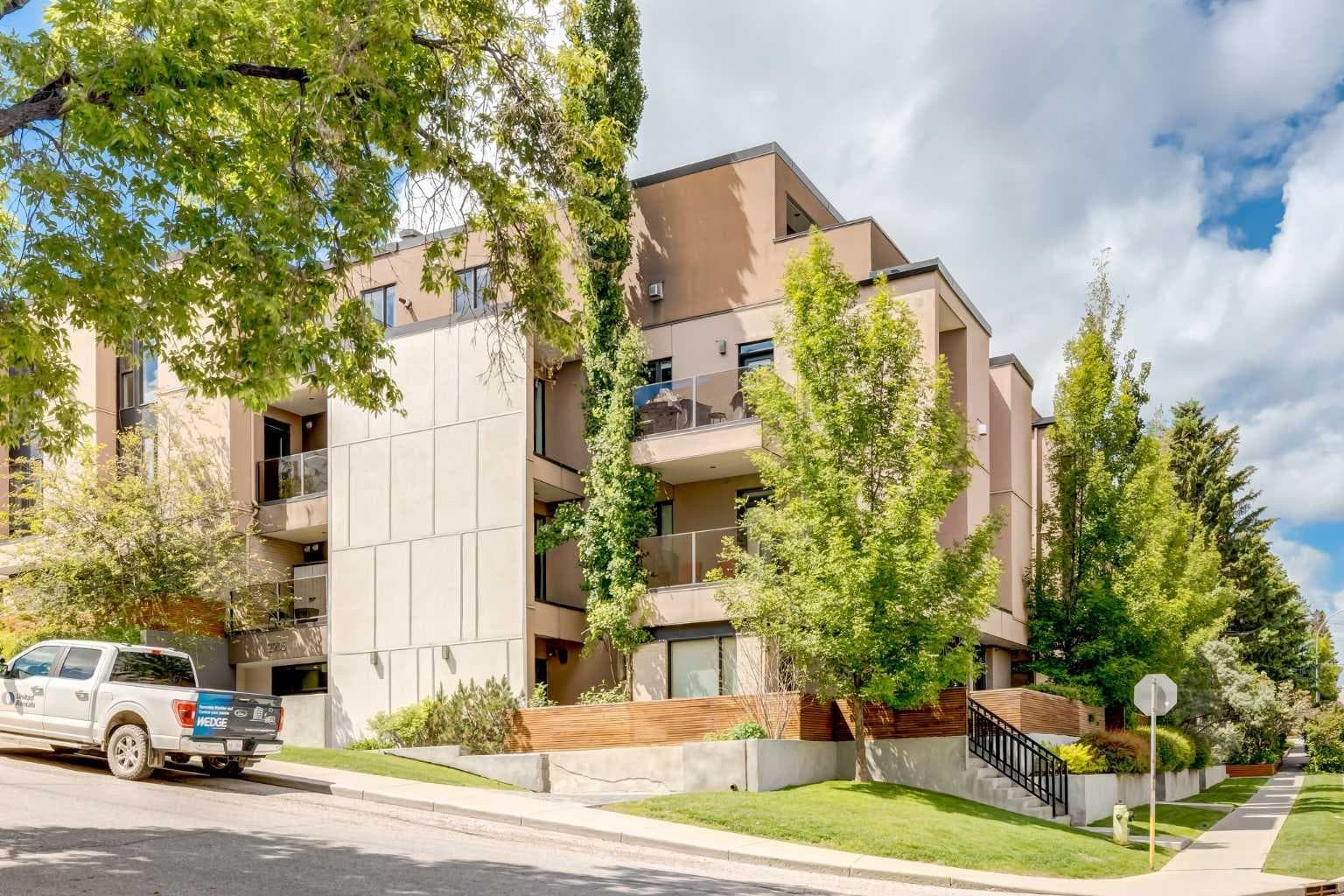 403, 2905 16 Street SW — photo 1
