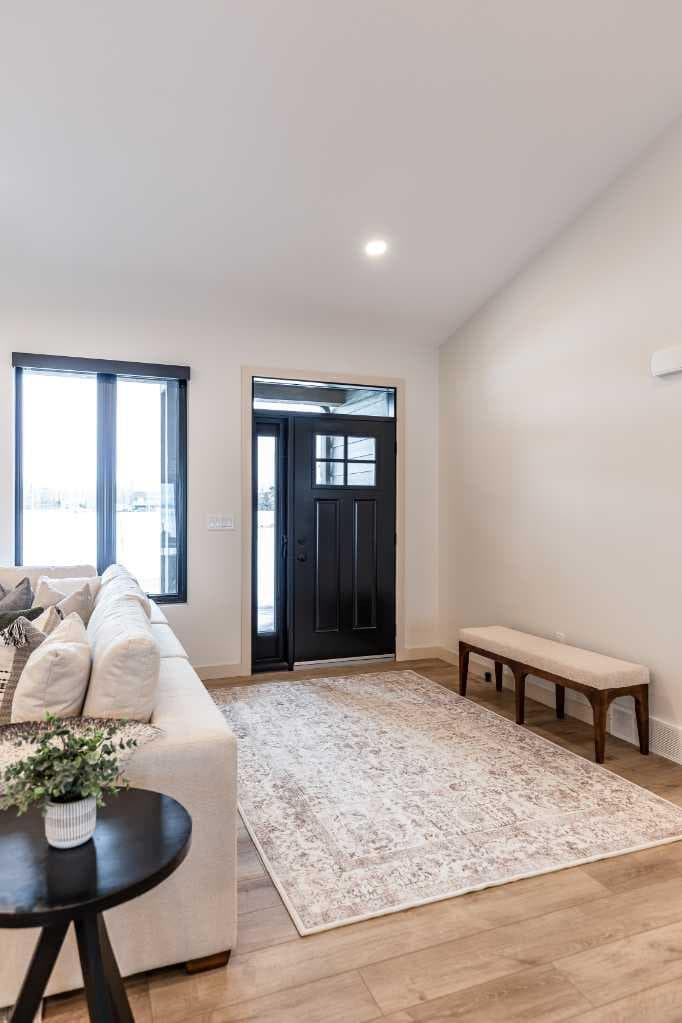 308 Yuma Court — photo 2
