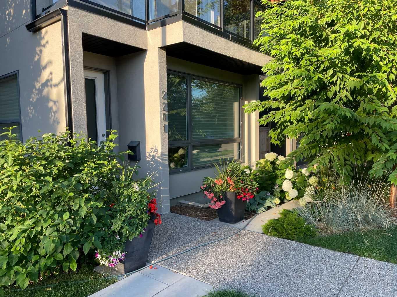 2201 Bowness Road NW — photo 2