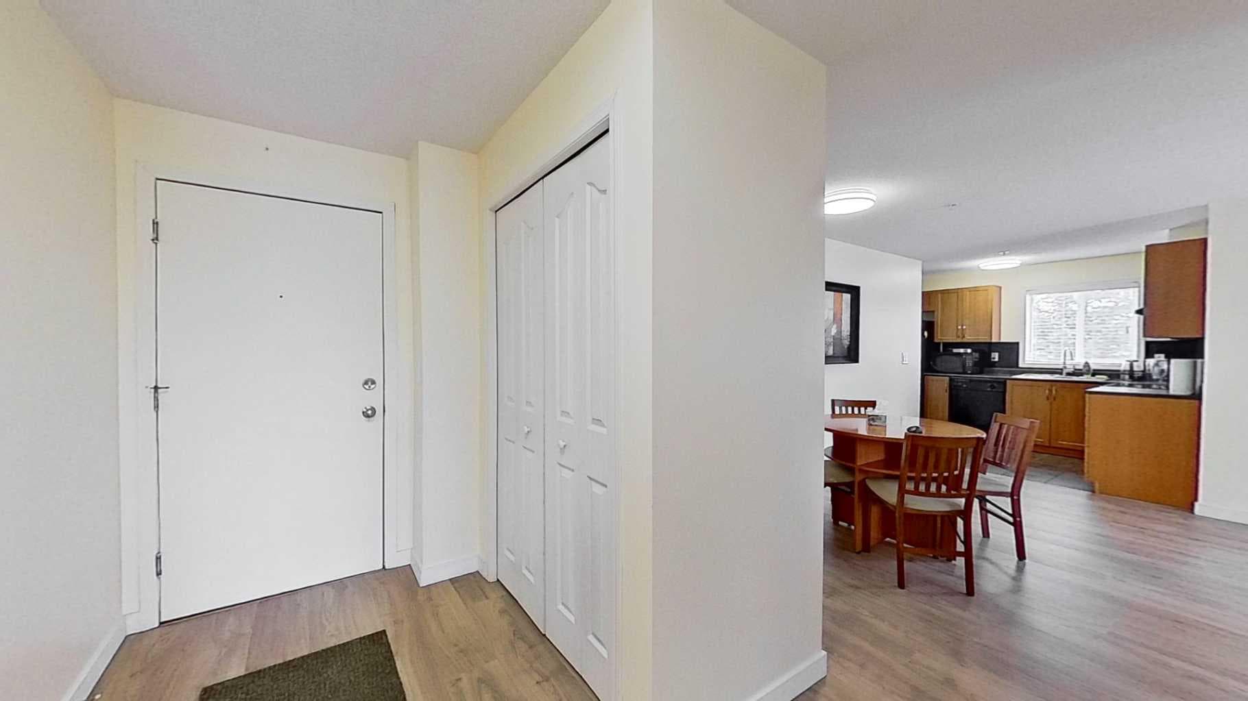 1202, 2395 Eversyde Avenue SW — photo 2