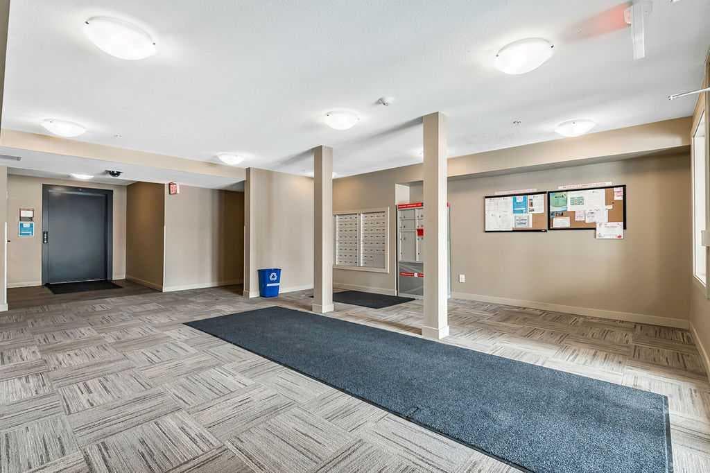9410, 403 Mackenzie Way SW — photo 4