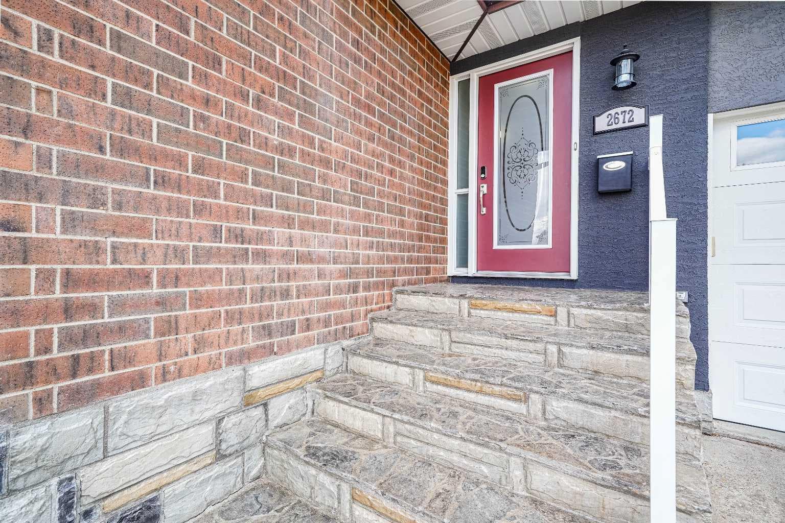 2672 12 Avenue SE — photo 5