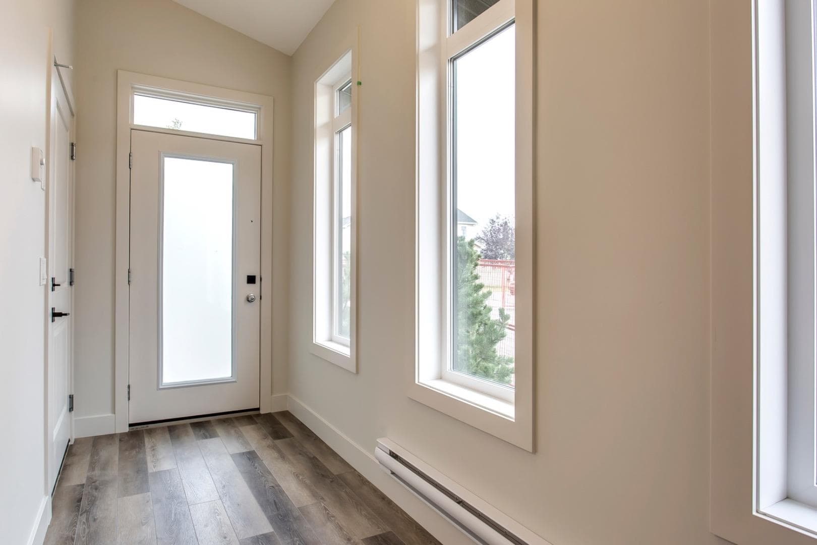 259 Royal Elm Road NW — photo 3