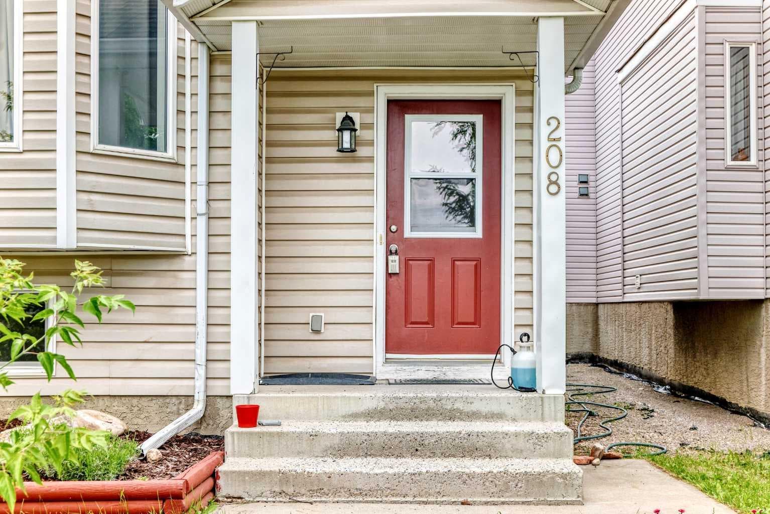 208 Erin Meadow Green SE — photo 3