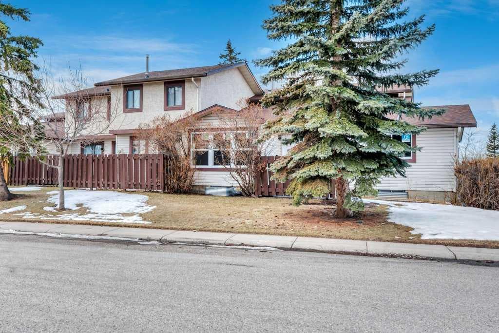 8, 75 Templemont Way NE — photo 1