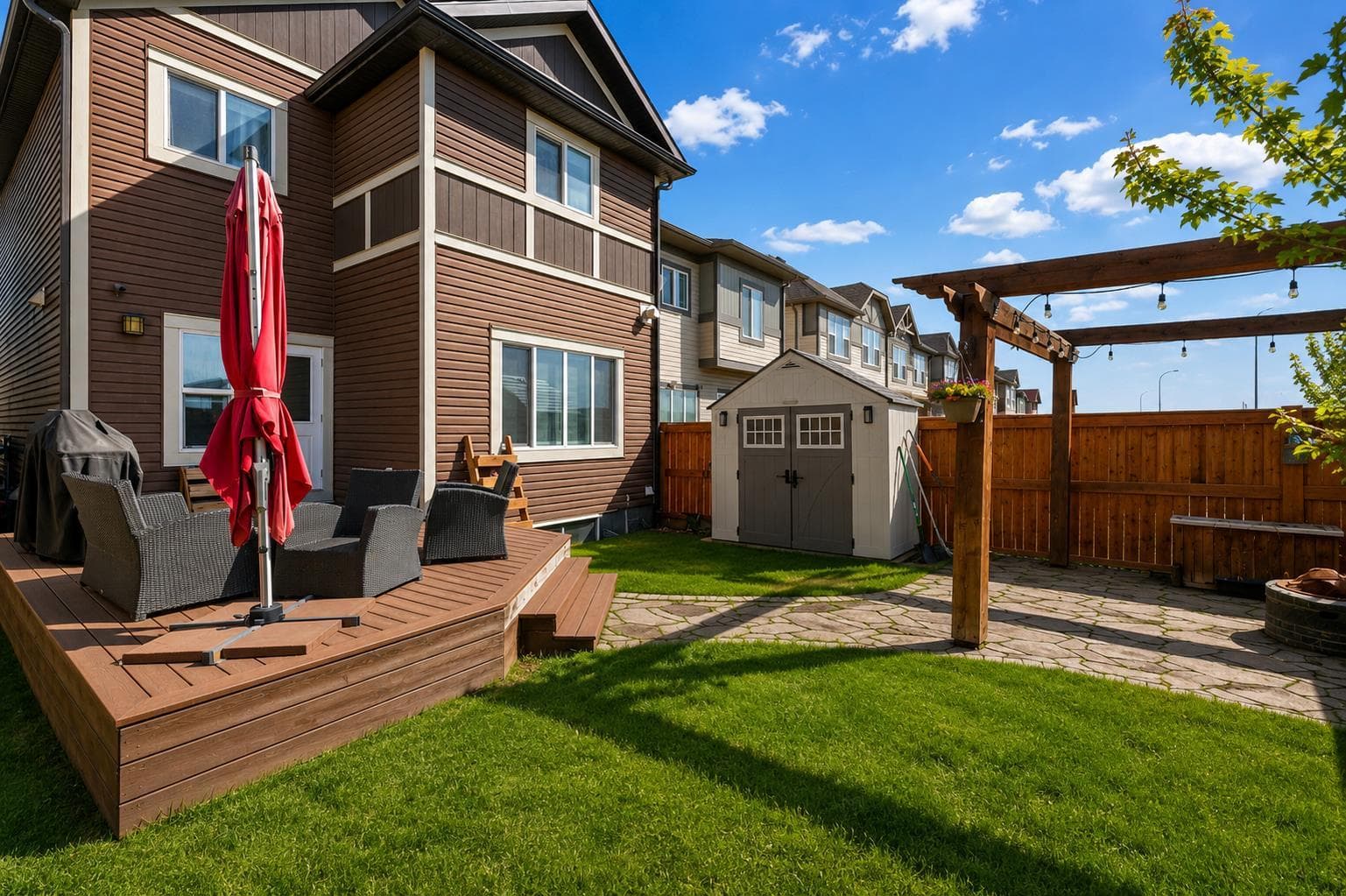 204 Walden Parade SE — photo 4
