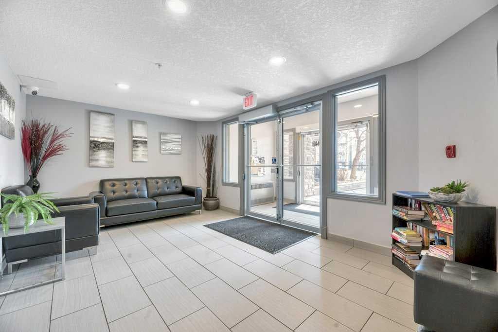 304, 1408 17 Street SE — photo 4