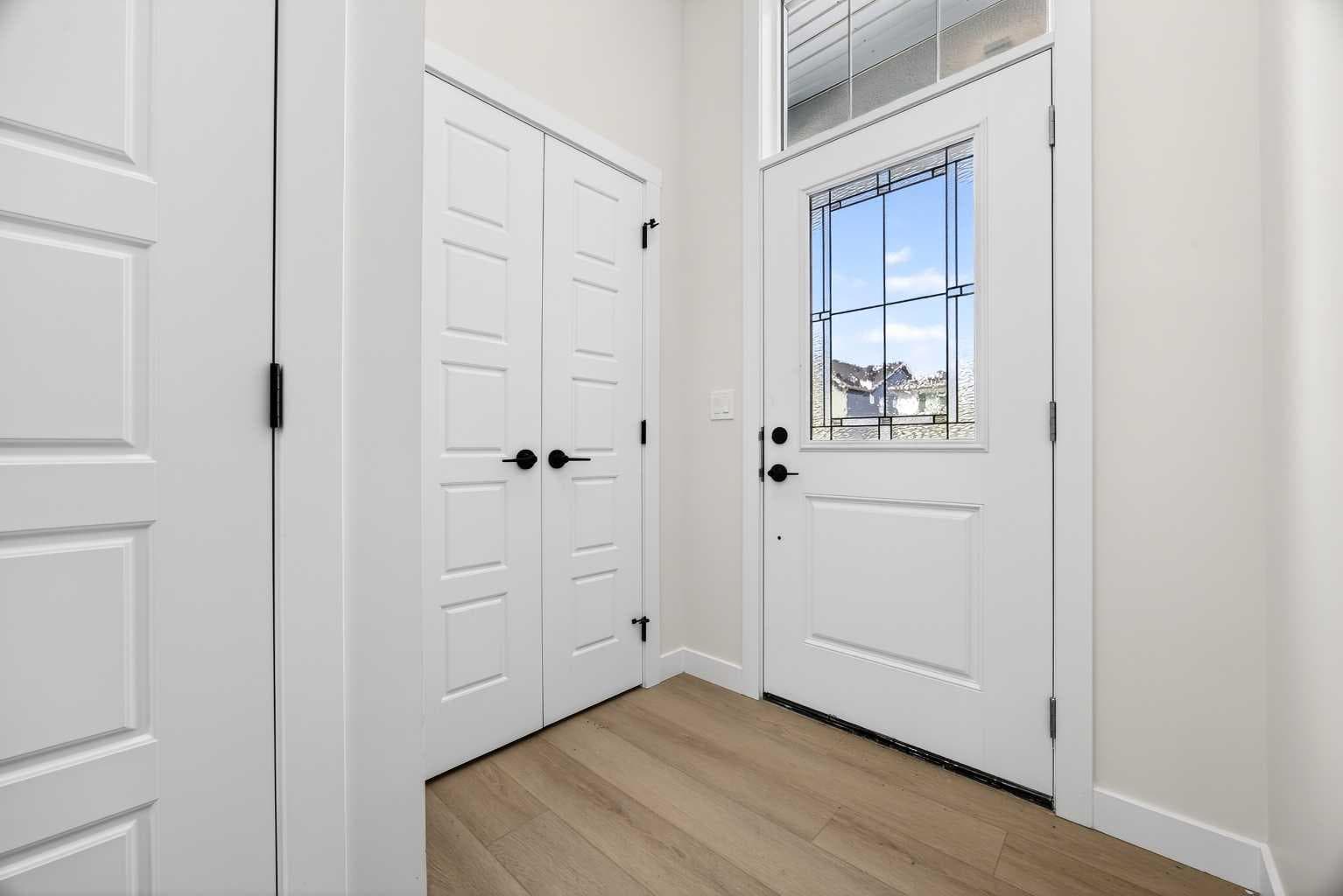 997 Alpine Drive SW — photo 4