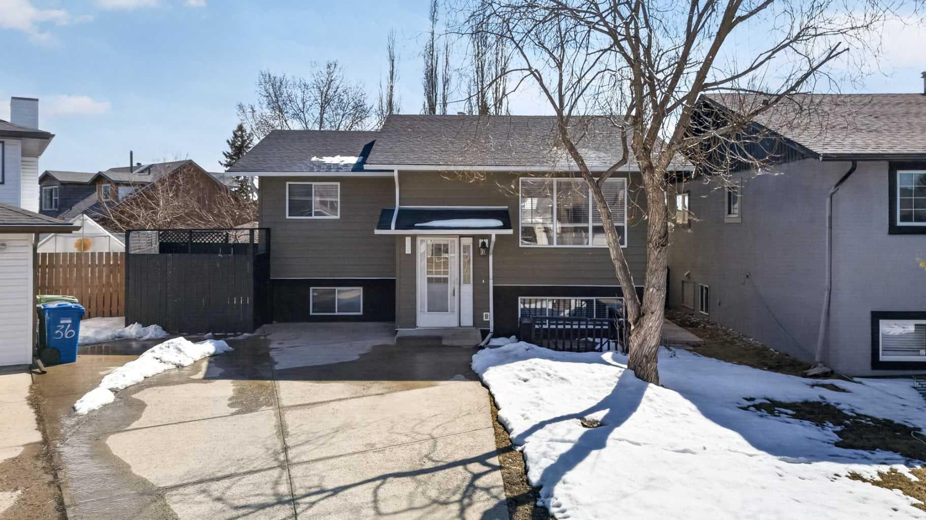 32 Fallingworth Court NE — photo 3