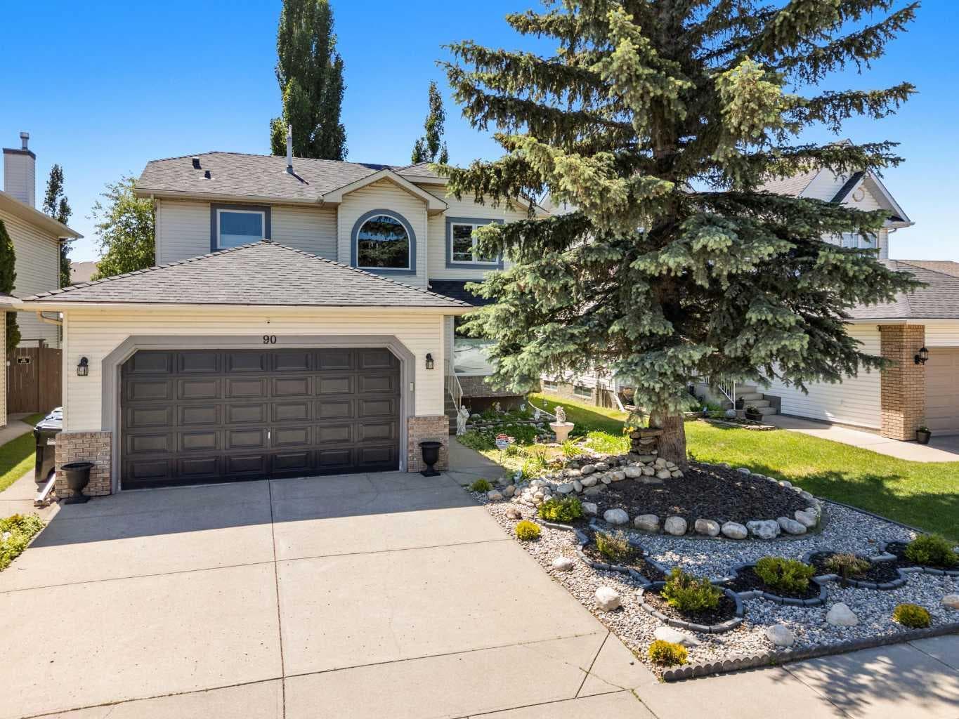 90 Riverview Circle SE — photo 1
