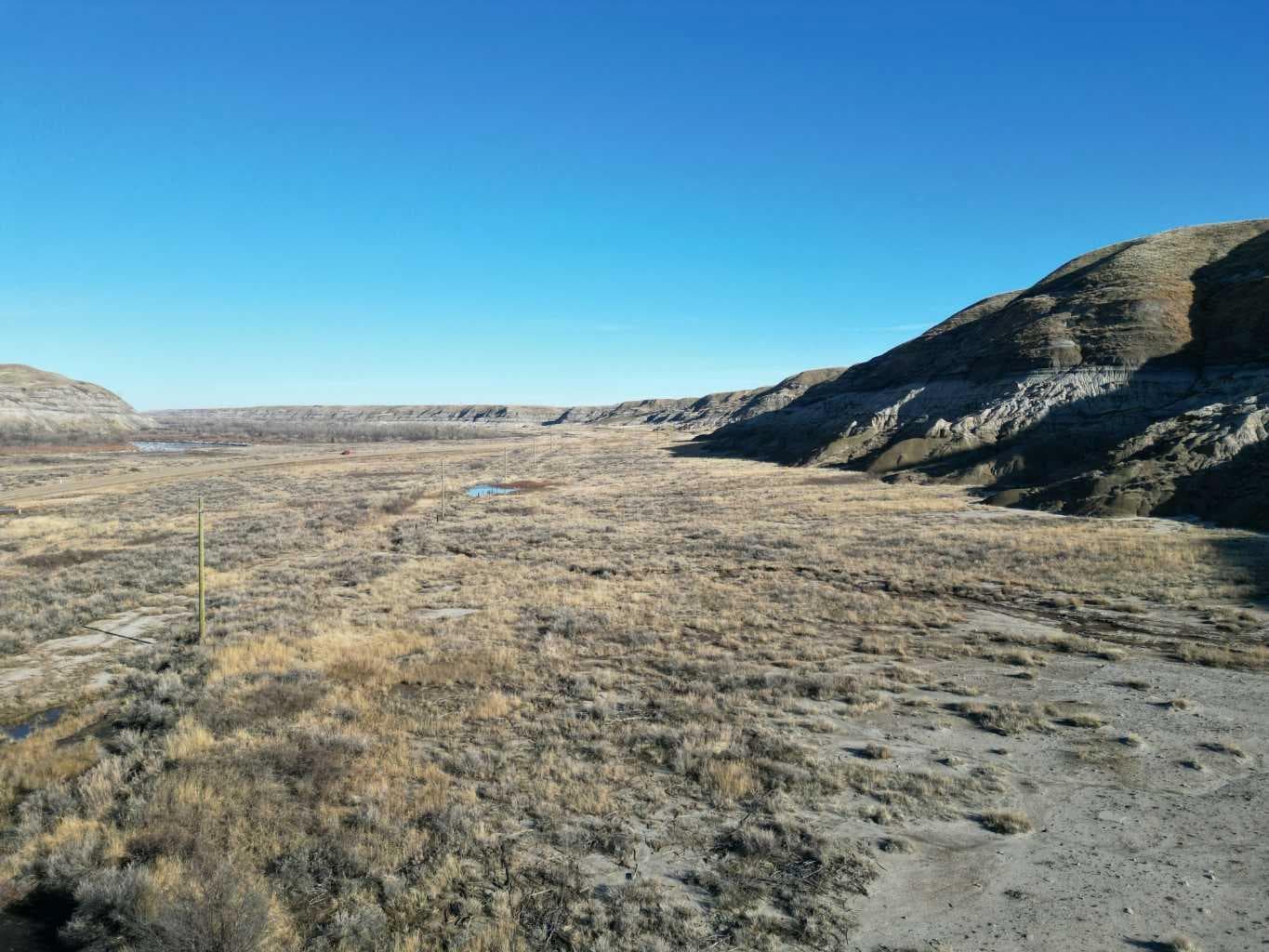 SE 6 28 18 W4 Highway 10 — photo 3