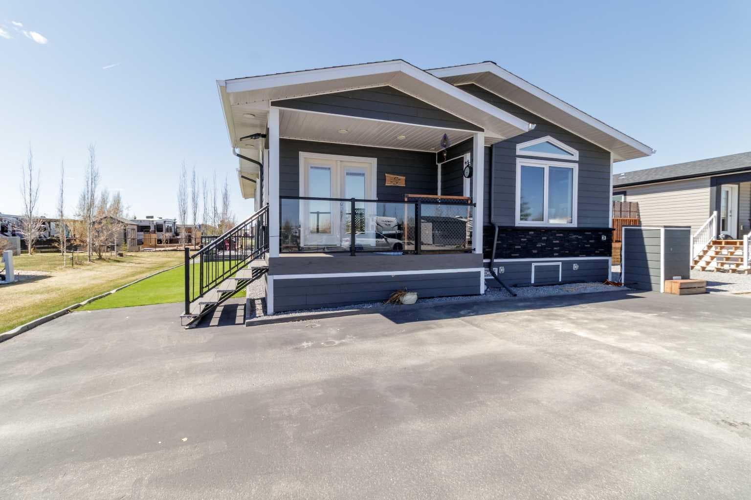 93, 41019 range road 11 — photo 1