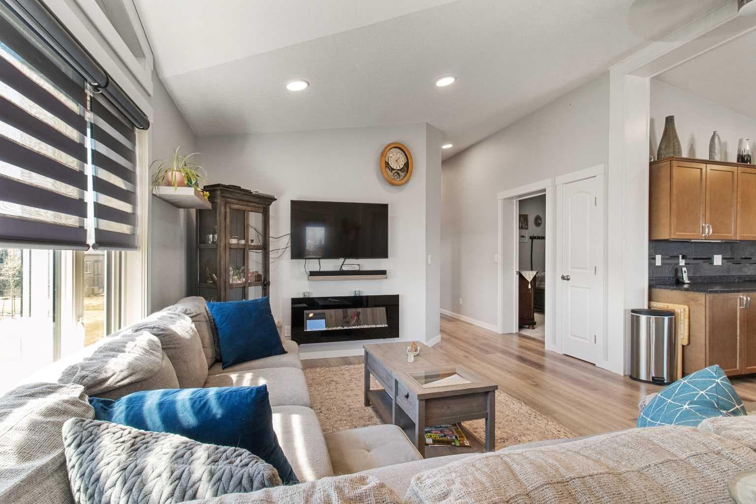 93, 41019 range road 11 — photo 4