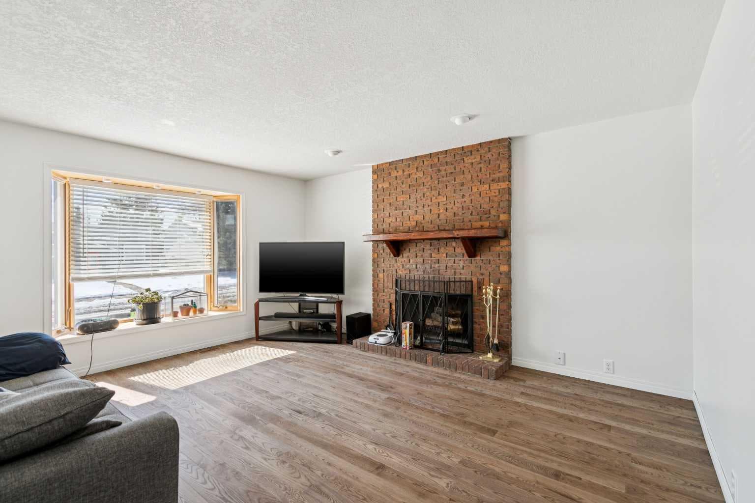 228 Marquis Place SE — photo 4