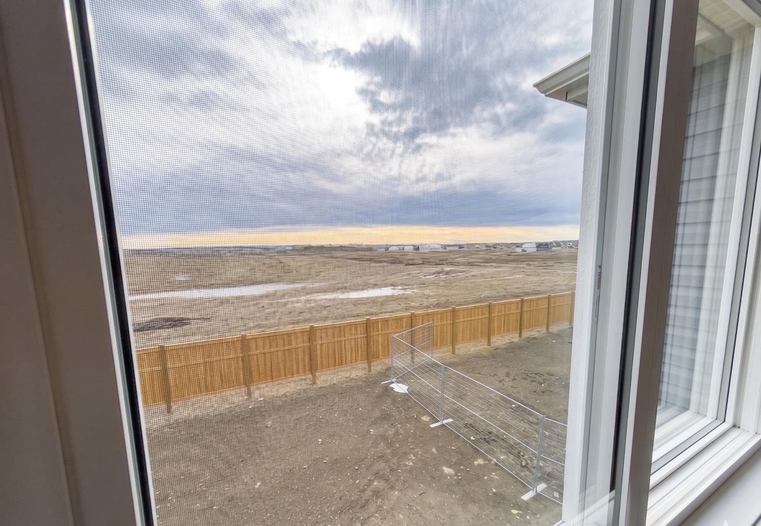 60 Ambledale Crescent — photo 5